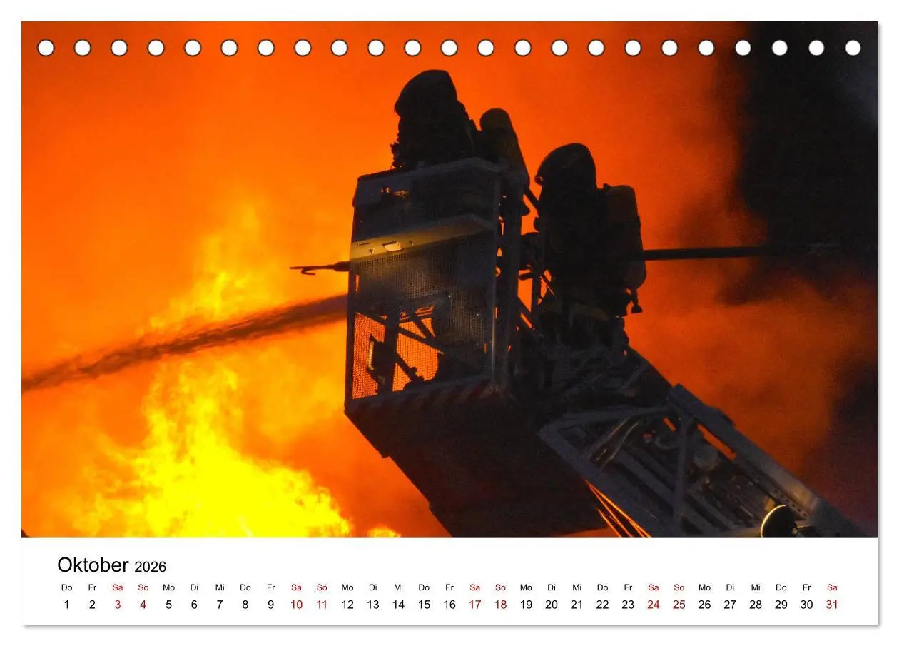 Bild: 9783457688809 | FEUERWEHR IM EINSATZ (Tischkalender 2026 DIN A5 quer), CALVENDO...