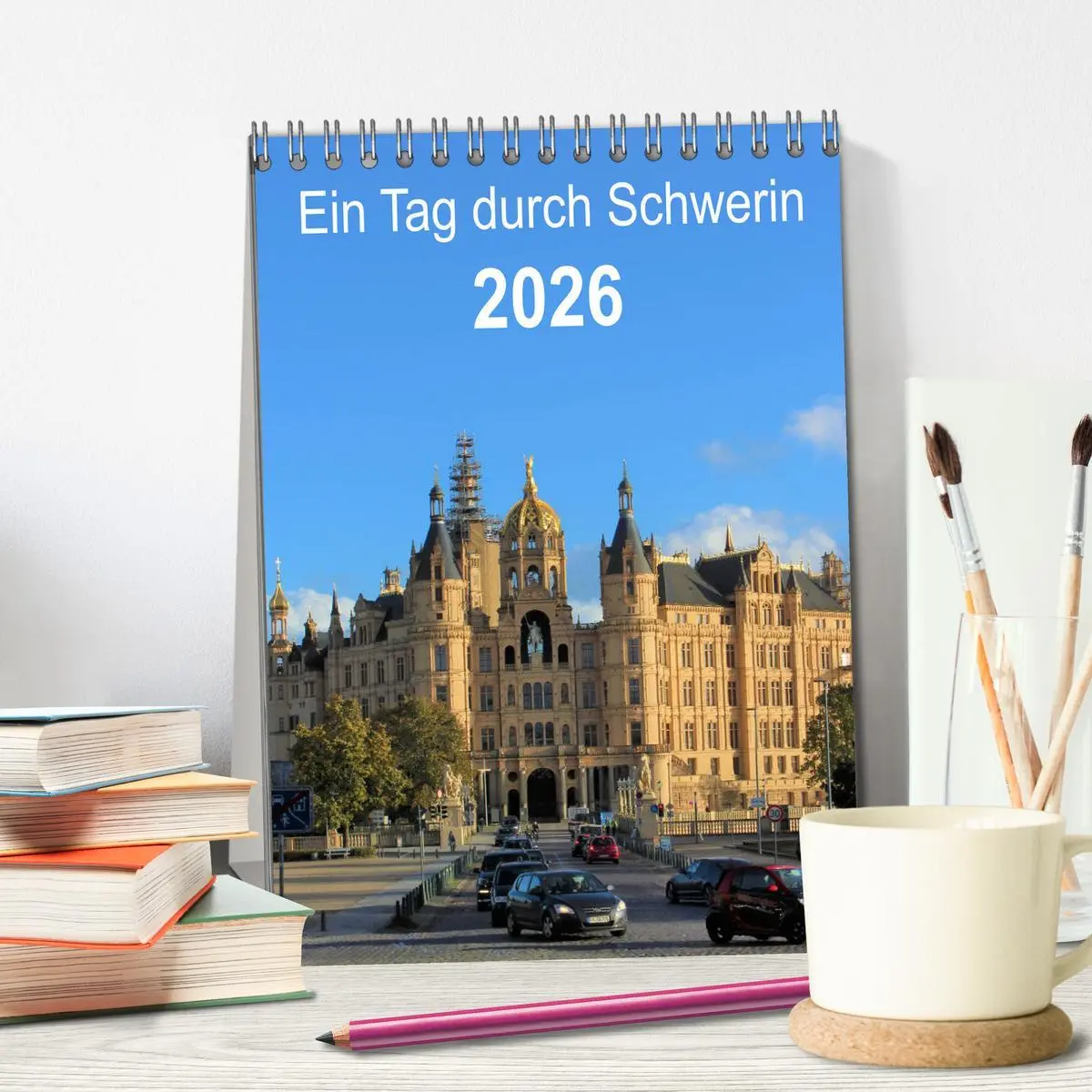 Bild: 9783516399509 | Ein Tag durch Schwerin (Tischkalender 2026 DIN A5 hoch), CALVENDO...