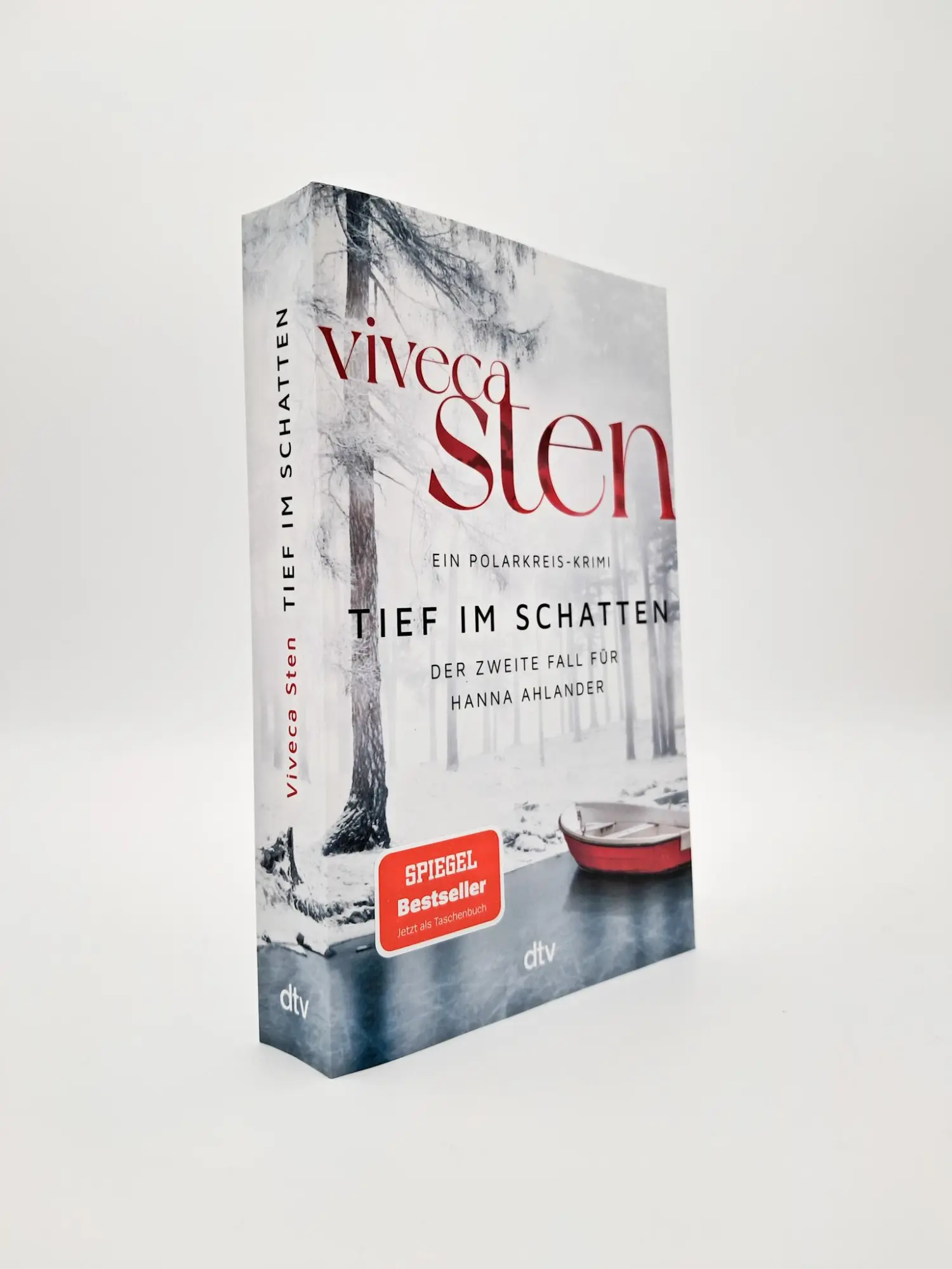 Bild: 9783423220910 | Tief im Schatten | Viveca Sten | Taschenbuch | Ein Polarkreis-Krimi
