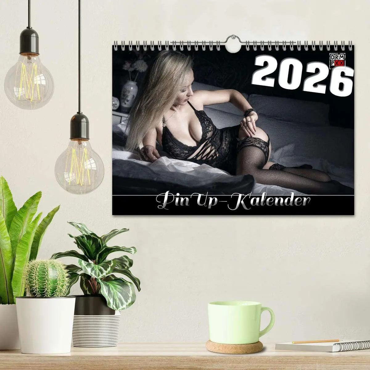 Bild: 9783457942710 | PinUp-Kalender 2026 (Wandkalender 2026 DIN A4 quer), CALVENDO...