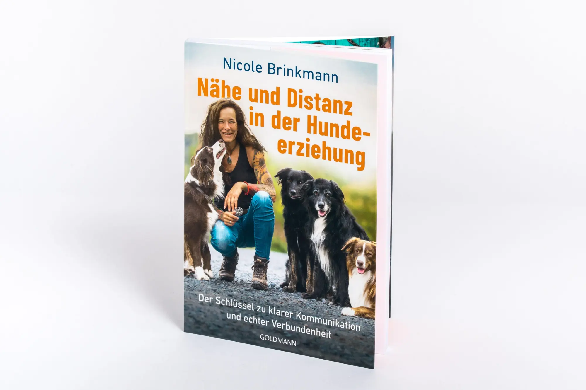 Bild: 9783442224210 | Nähe und Distanz in der Hundeerziehung | Nicole Brinkmann | Buch