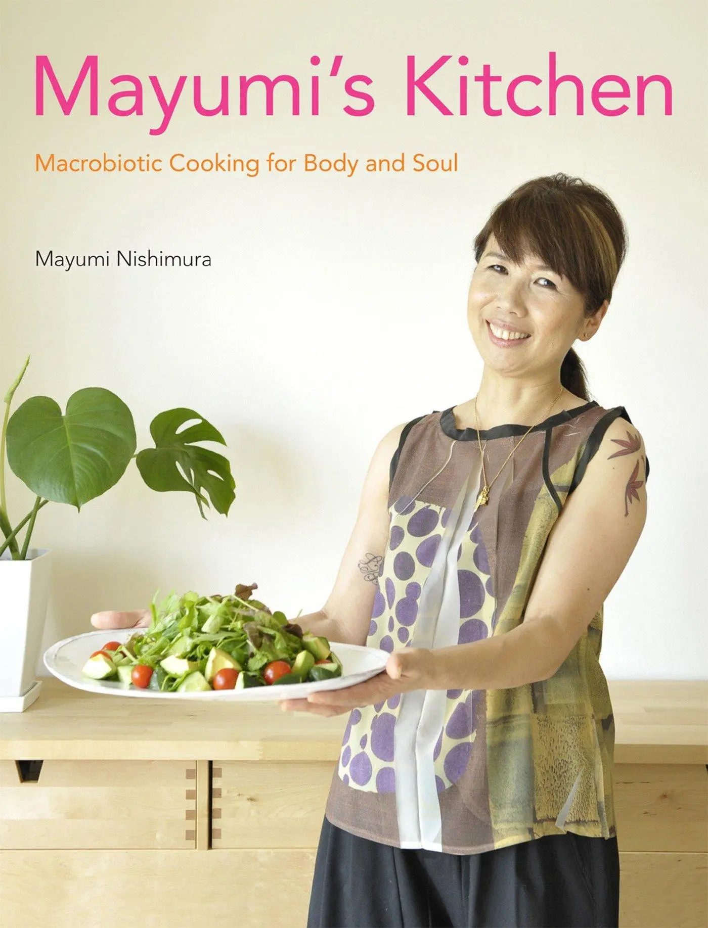 Cover: 9781568364810 | Mayumi's Kitchen | Macrobiotic Cooking for Body and Soul | Nishimura