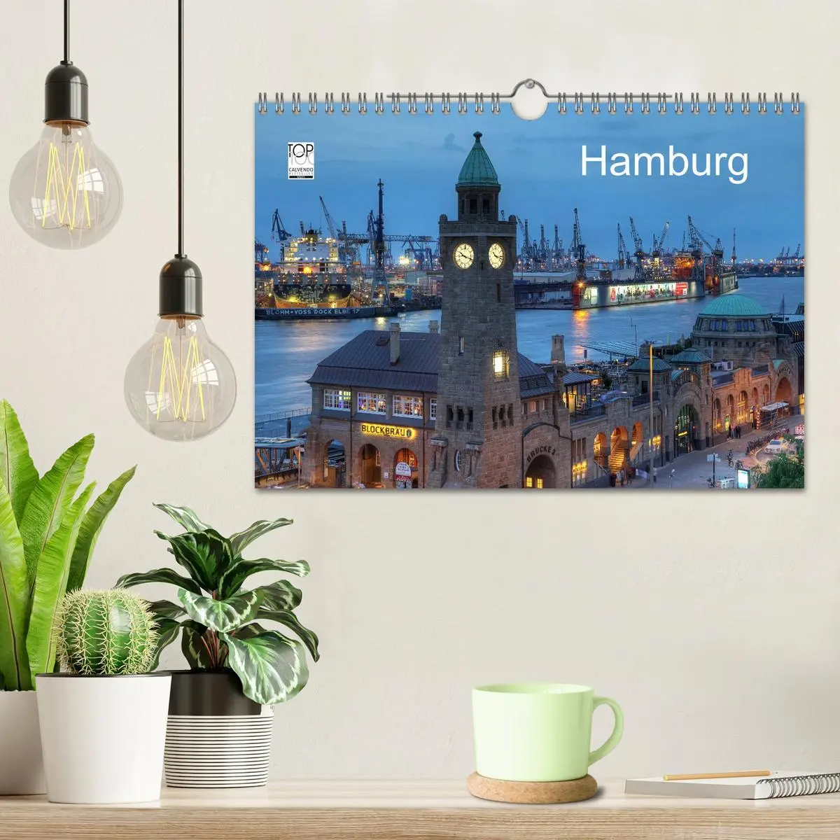 Bild: 9783516225310 | Hamburg (Wandkalender 2026 DIN A4 quer), CALVENDO Monatskalender