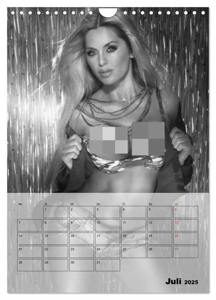 Bild: 9783457036310 | Knisternde Erotik in schwarz-weiß (Wandkalender 2025 DIN A4 hoch),...
