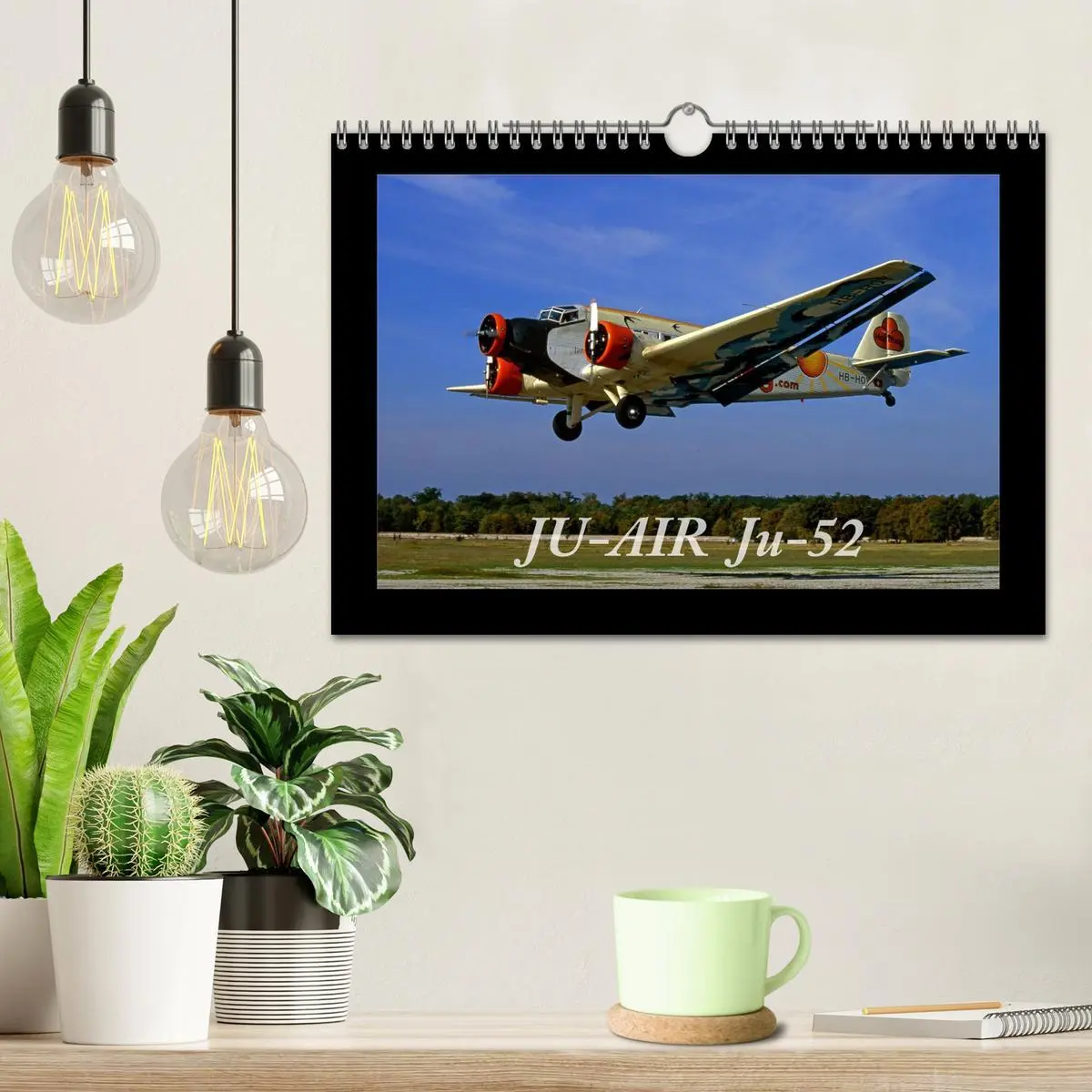 Bild: 9783516207910 | JU-AIR Ju-52 (Wandkalender 2026 DIN A4 quer), CALVENDO Monatskalender