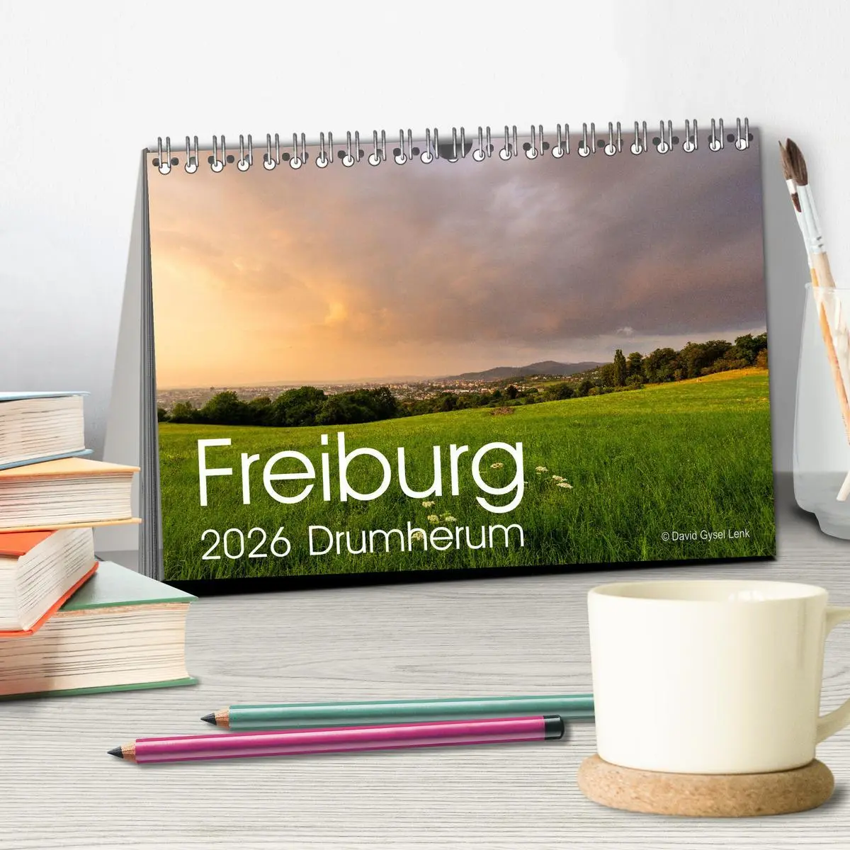 Bild: 9783457639610 | Freiburg, Drumherum (Tischkalender 2026 DIN A5 quer), CALVENDO...