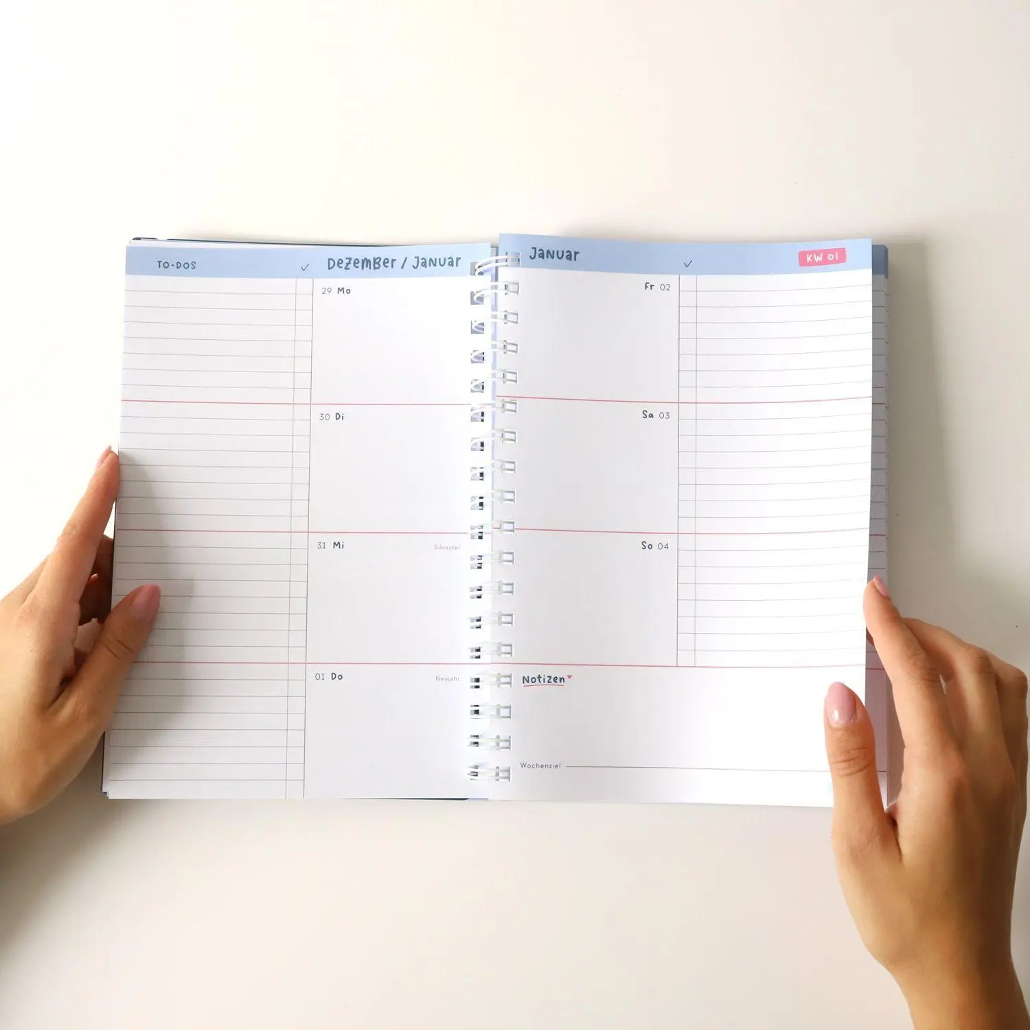 Bild: 4260694869710 | Alltagsheldin Kalender 2027 | Auf dem Papier ist aus dem Kopf | GmbH