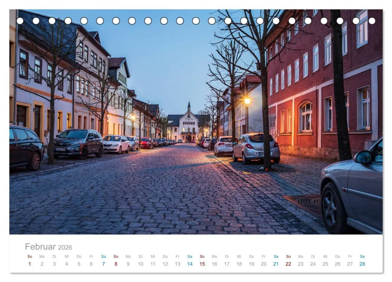 Bild: 9783457799710 | Sonneberg - Spielzeugstadt im Thüringer Wald (Tischkalender 2026...