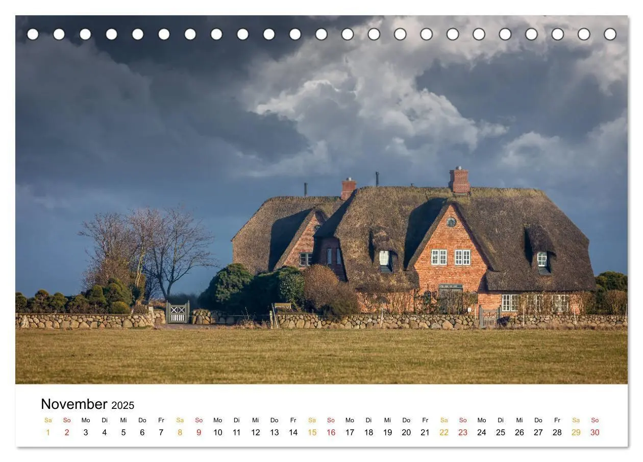 Bild: 9783435151011 | Sylter Friesenhäuser (Tischkalender 2025 DIN A5 quer), CALVENDO...
