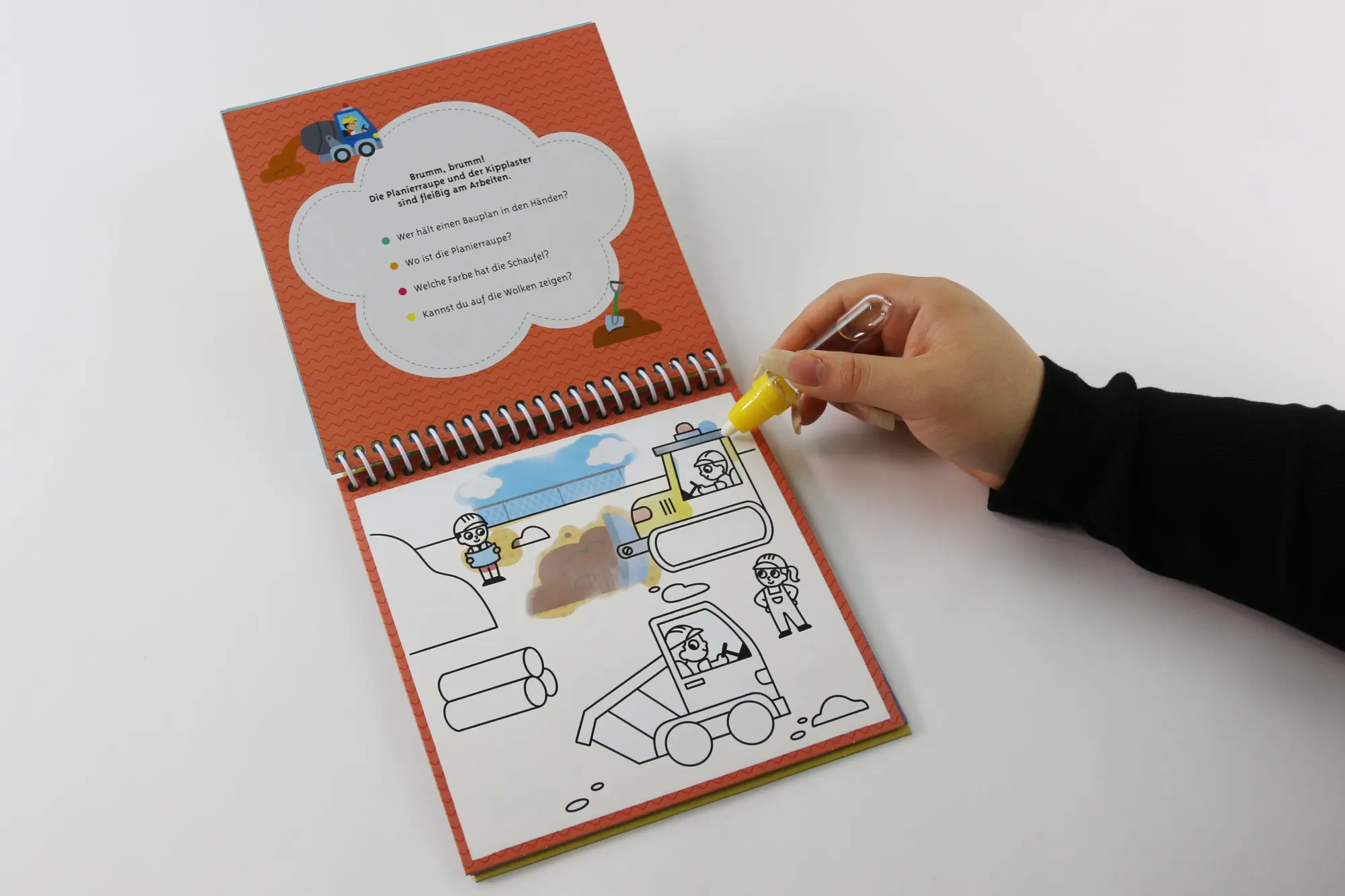 Bild: 9783743224711 | Das magische Wassermalbuch - Baustelle | Svenja Pidde | Taschenbuch
