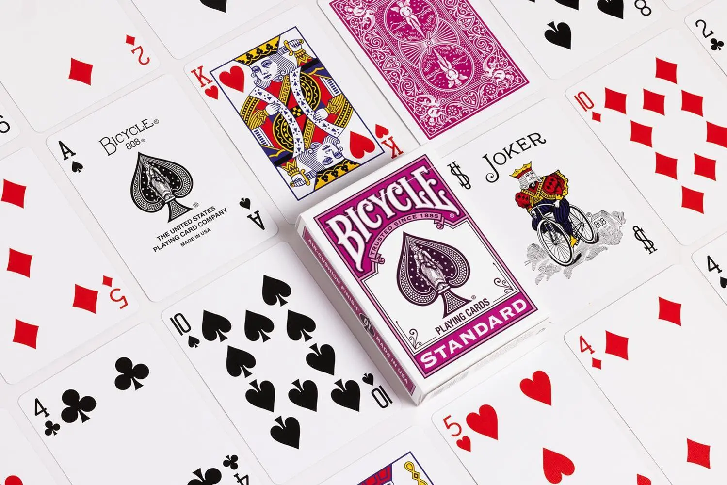 Bild: 73854096611 | Bicycle Color Series Berry | United States Playing Card Company | 2025