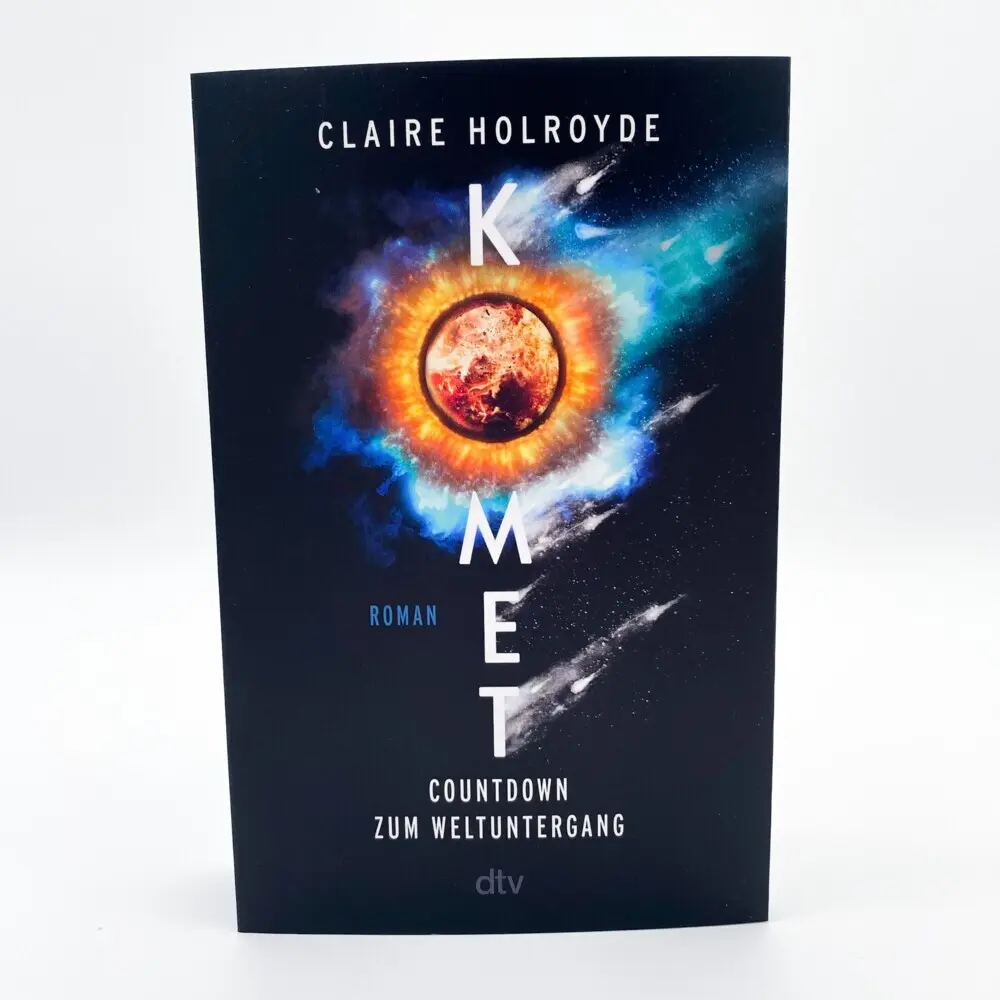 Bild: 9783423218511 | Komet | Claire Holroyde | Taschenbuch | 480 S. | Deutsch | 2023 | DTV