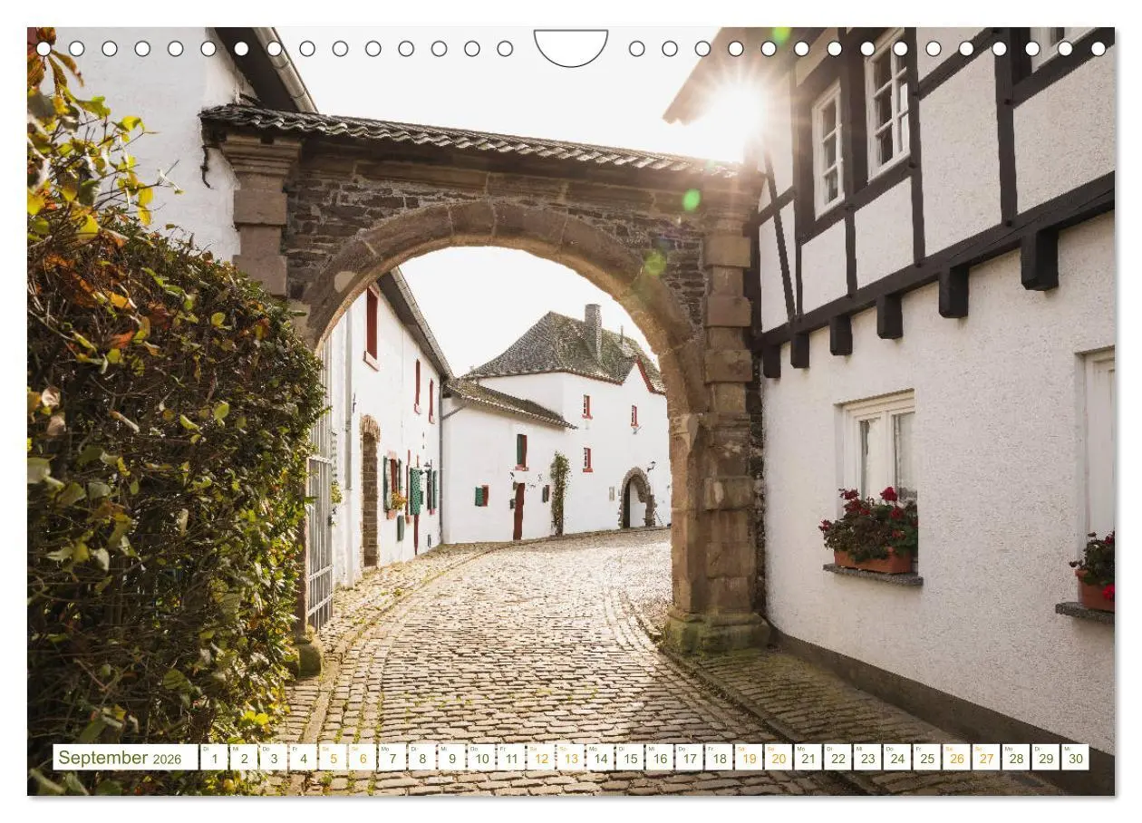 Bild: 9783457708811 | Eifel Reise - romantische Orte (Wandkalender 2026 DIN A4 quer),...