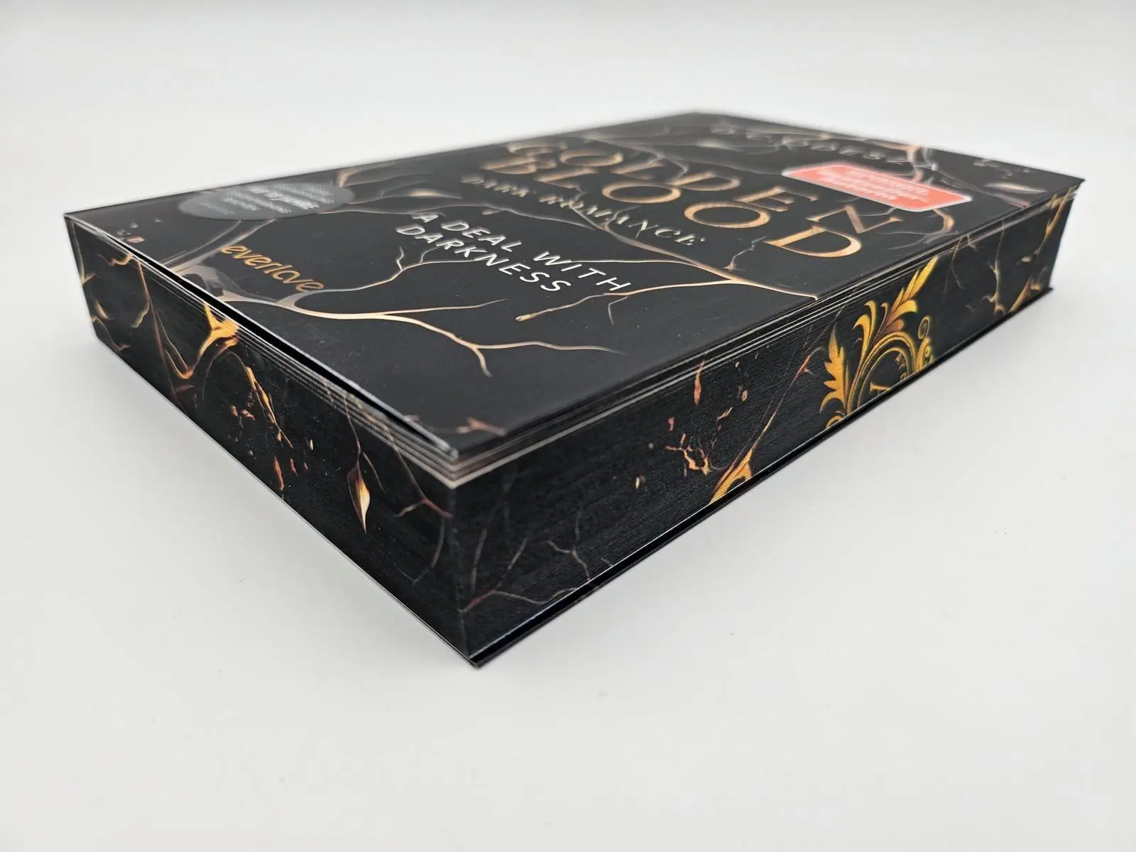 Bild: 9783492069311 | Golden Blood - A Deal with Darkness | D. C. Odesza | Taschenbuch