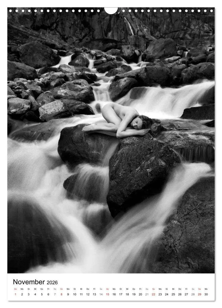 Bild: 9783516431612 | Akt am Wasserfall (Wandkalender 2026 DIN A3 hoch), CALVENDO...