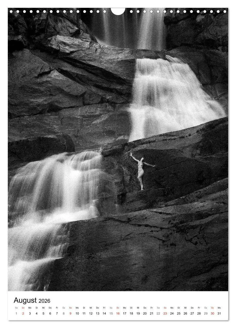 Bild: 9783516431612 | Akt am Wasserfall (Wandkalender 2026 DIN A3 hoch), CALVENDO...