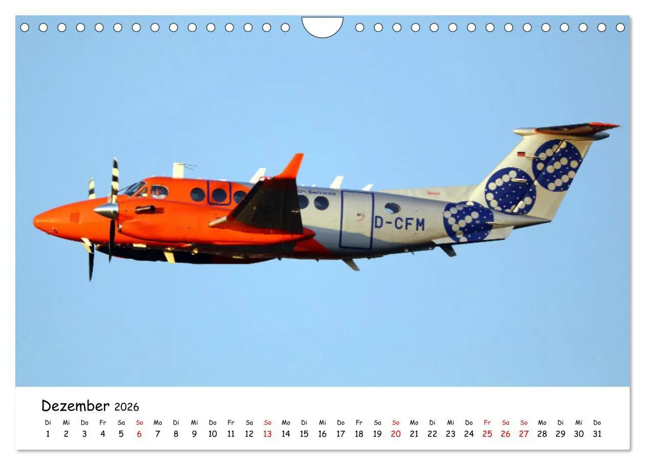 Bild: 9783457641712 | Flugzeuge am blauen Himmel (Wandkalender 2026 DIN A4 quer),...