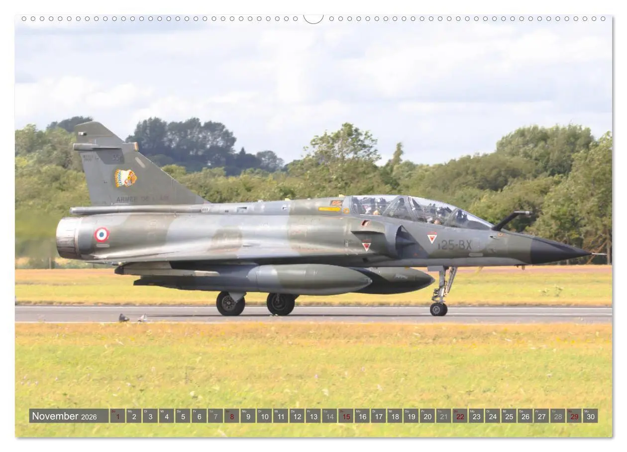Bild: 9783457814512 | Militärjets am Boden (Wandkalender 2026 DIN A2 quer), CALVENDO...