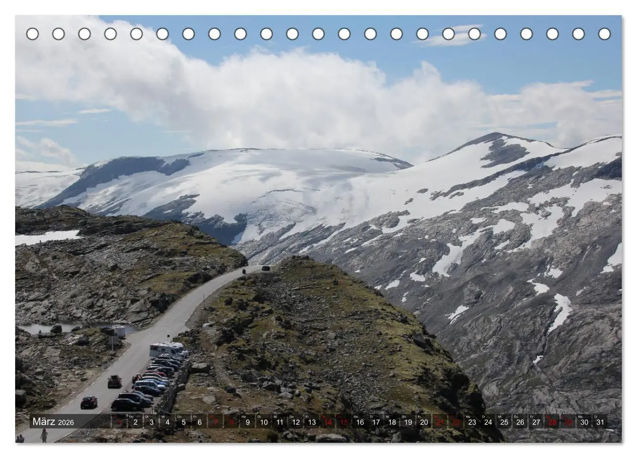 Bild: 9783457935712 | Norwegen 2026 - Berge, Fjorde, Moore (Tischkalender 2026 DIN A5...