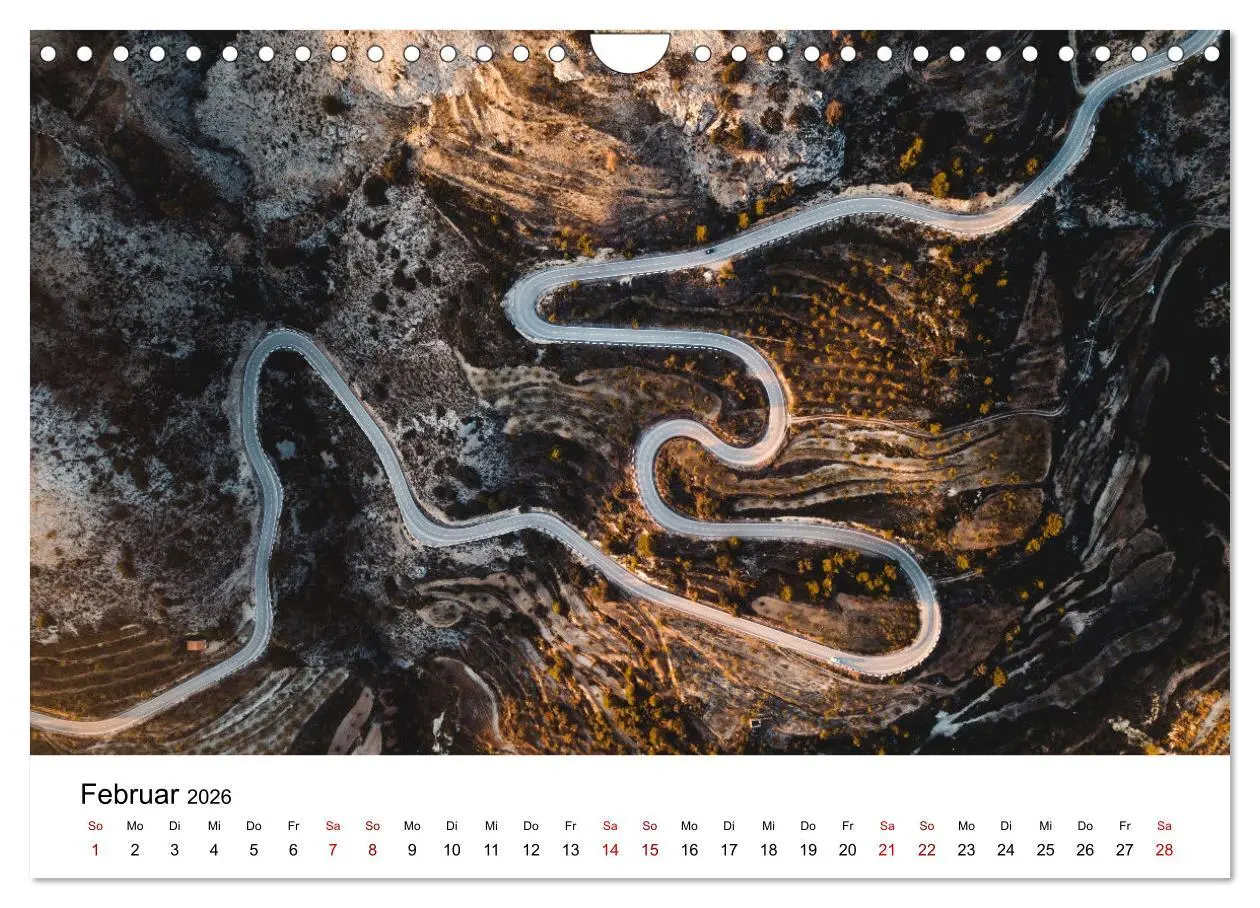Bild: 9783457806012 | Über den Wolken - Spektakuläre Luftaufnahmen (Wandkalender 2026 DIN...