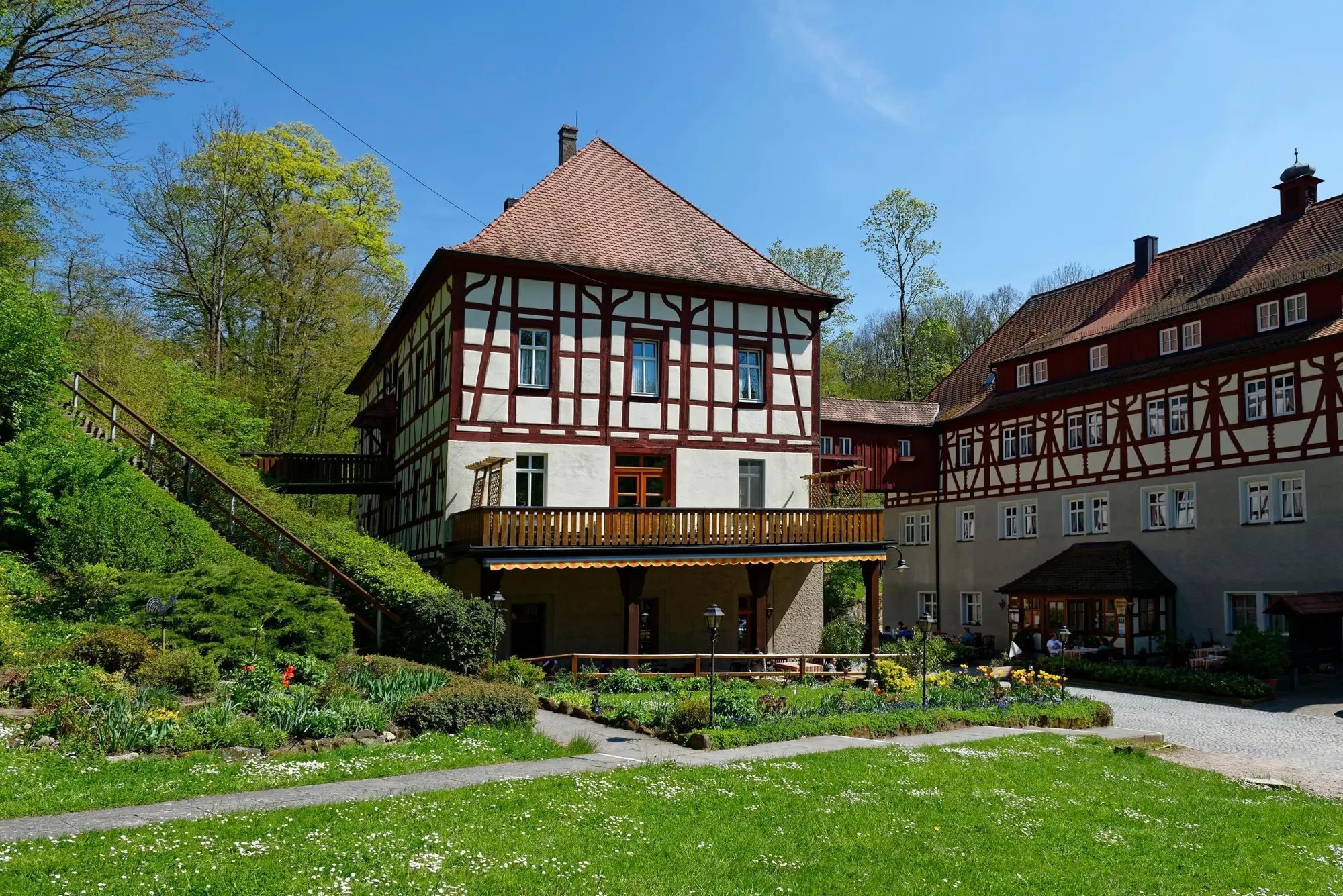 Bild: 9783862468812 | Wanderparadies Franken | Wilfried Und Lisa Bahnmüller (u. a.) | Buch