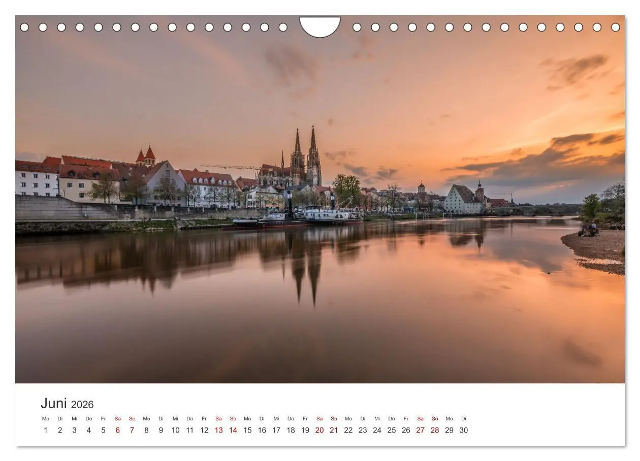 Bild: 9783457639412 | Regensburg kunstvoll in Szene gesetzt (Wandkalender 2026 DIN A4...