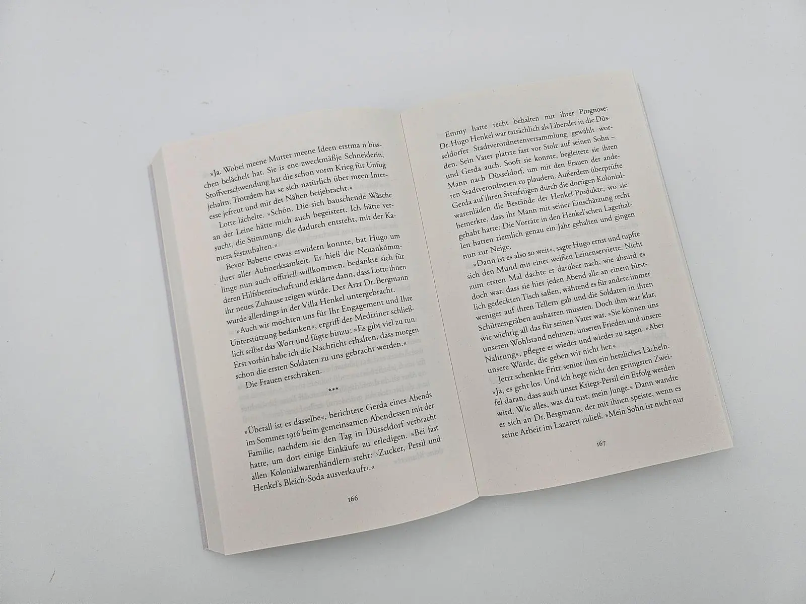 Bild: 9783492320313 | Blütenweiße Träume | Charlotte Jacobi | Taschenbuch | 448 S. | Deutsch