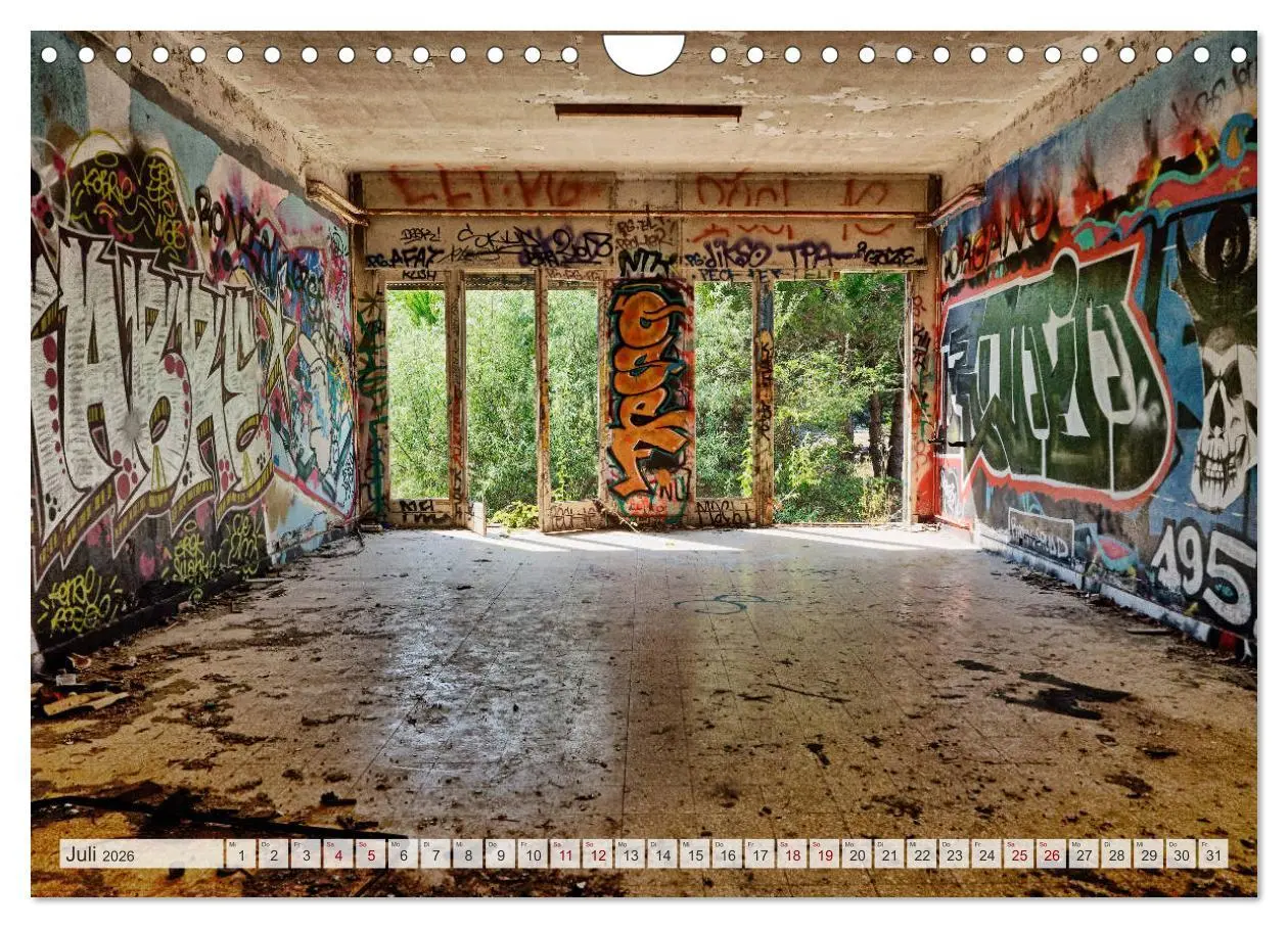 Bild: 9783457771013 | Lost Places Kalender - Daylight (Wandkalender 2026 DIN A4 quer),...