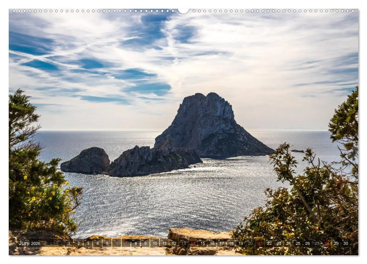 Bild: 9783457921913 | Ibiza Küste, Buchten und Strände (Wandkalender 2026 DIN A2 quer),...