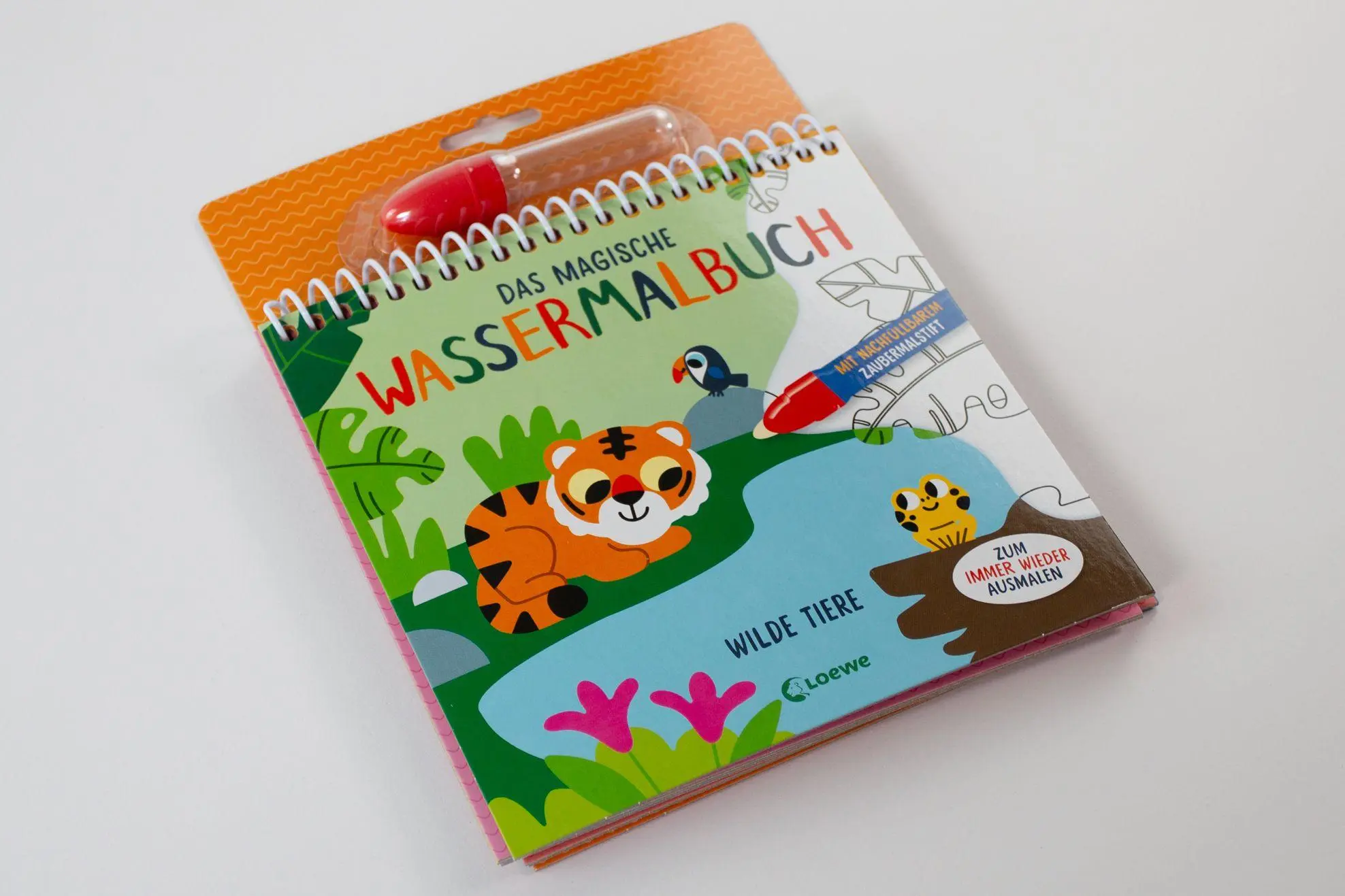 Bild: 9783743222113 | Das magische Wassermalbuch - Wilde Tiere | Svenja Pidde | Taschenbuch