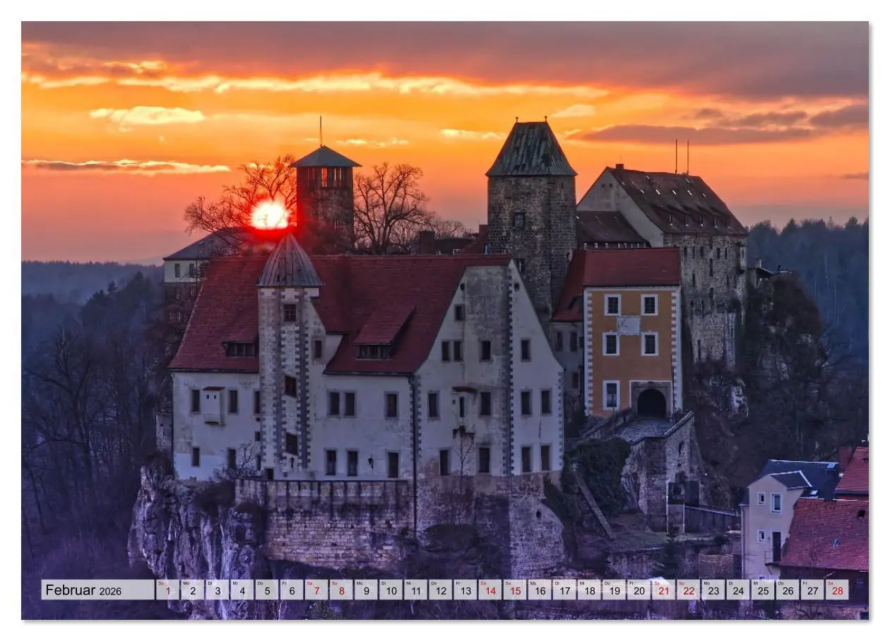 Bild: 9783457622513 | Die Burg Hohnstein im Licht der vier Jahreszeiten (Wandkalender...
