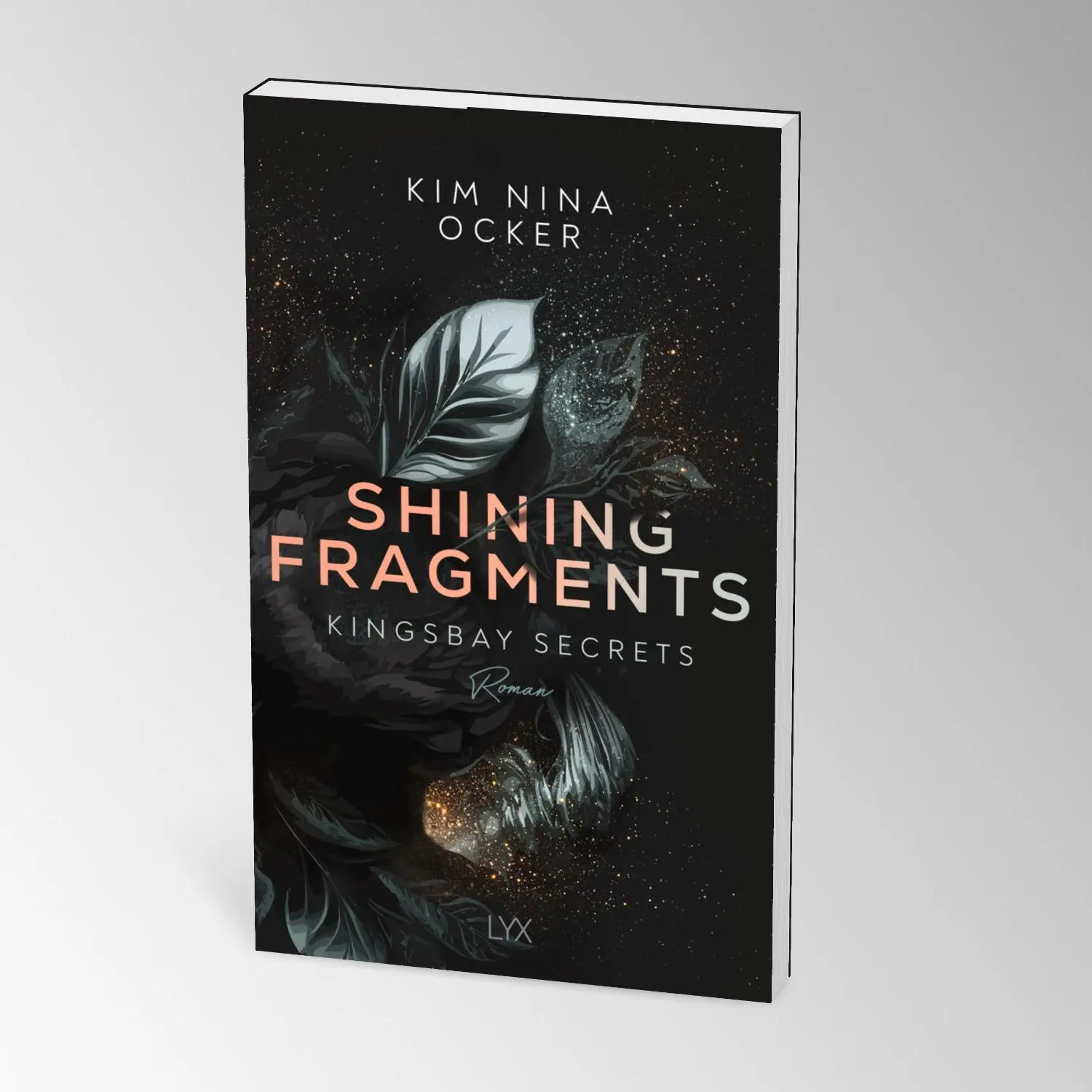 Bild: 9783736322813 | Shining Fragments | Kim Nina Ocker | Taschenbuch | Kingsbay Secrets