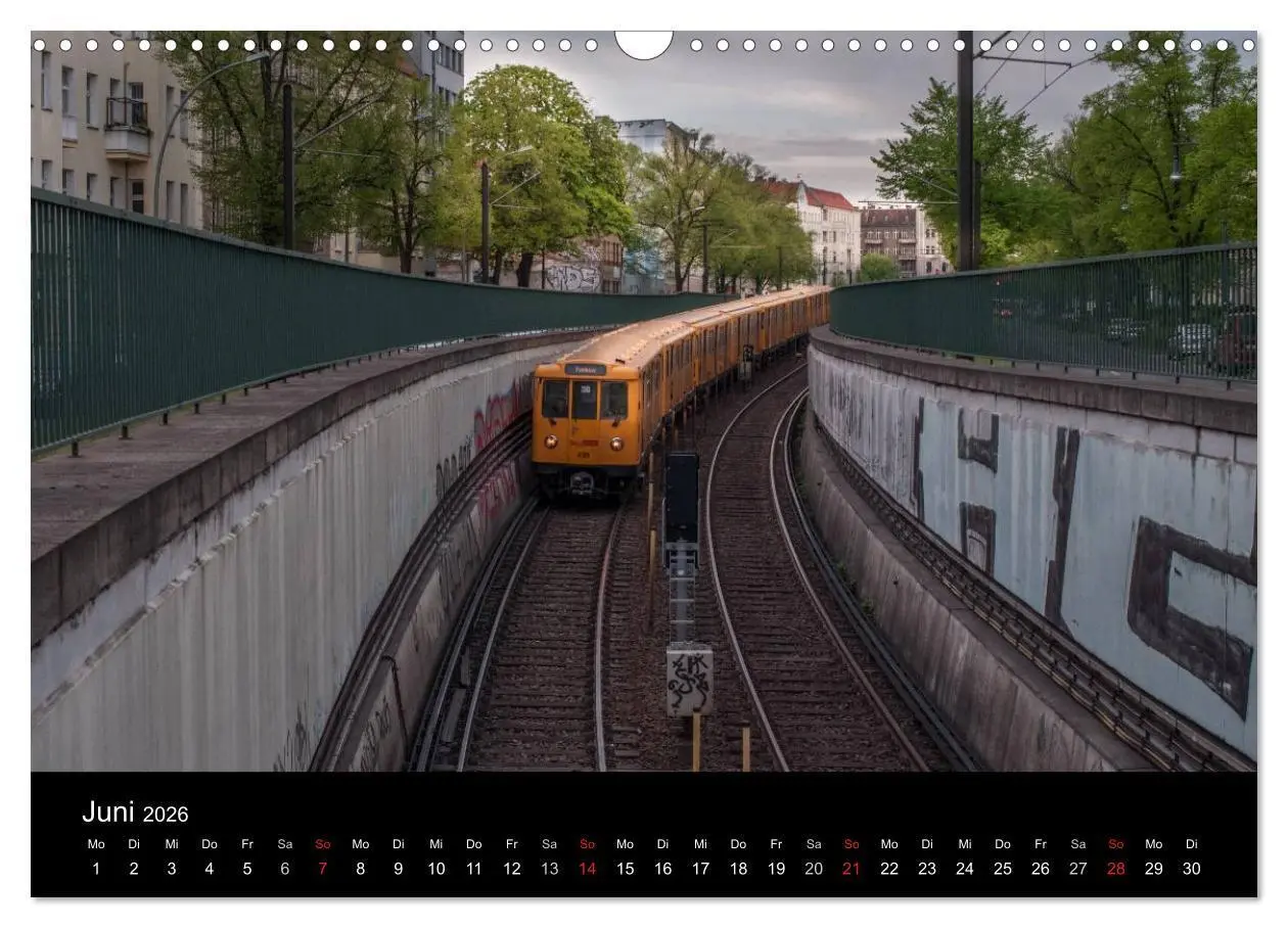 Bild: 9783516053913 | Auf Gleisen durch Berlin (Wandkalender 2026 DIN A3 quer), CALVENDO...