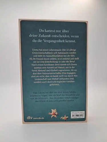 Bild: 9783423264013 | Der Unendlichkeit so nah | Roman | Theresa Kern | Taschenbuch | 448 S.