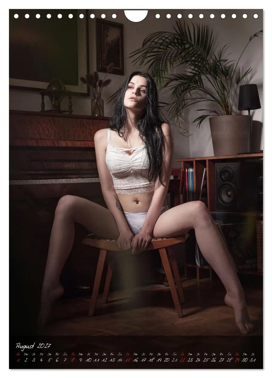 Bild: 9783516814613 | Sexy PinUp-Kalender 2027 (Wandkalender 2027 DIN A4 hoch), CALVENDO...