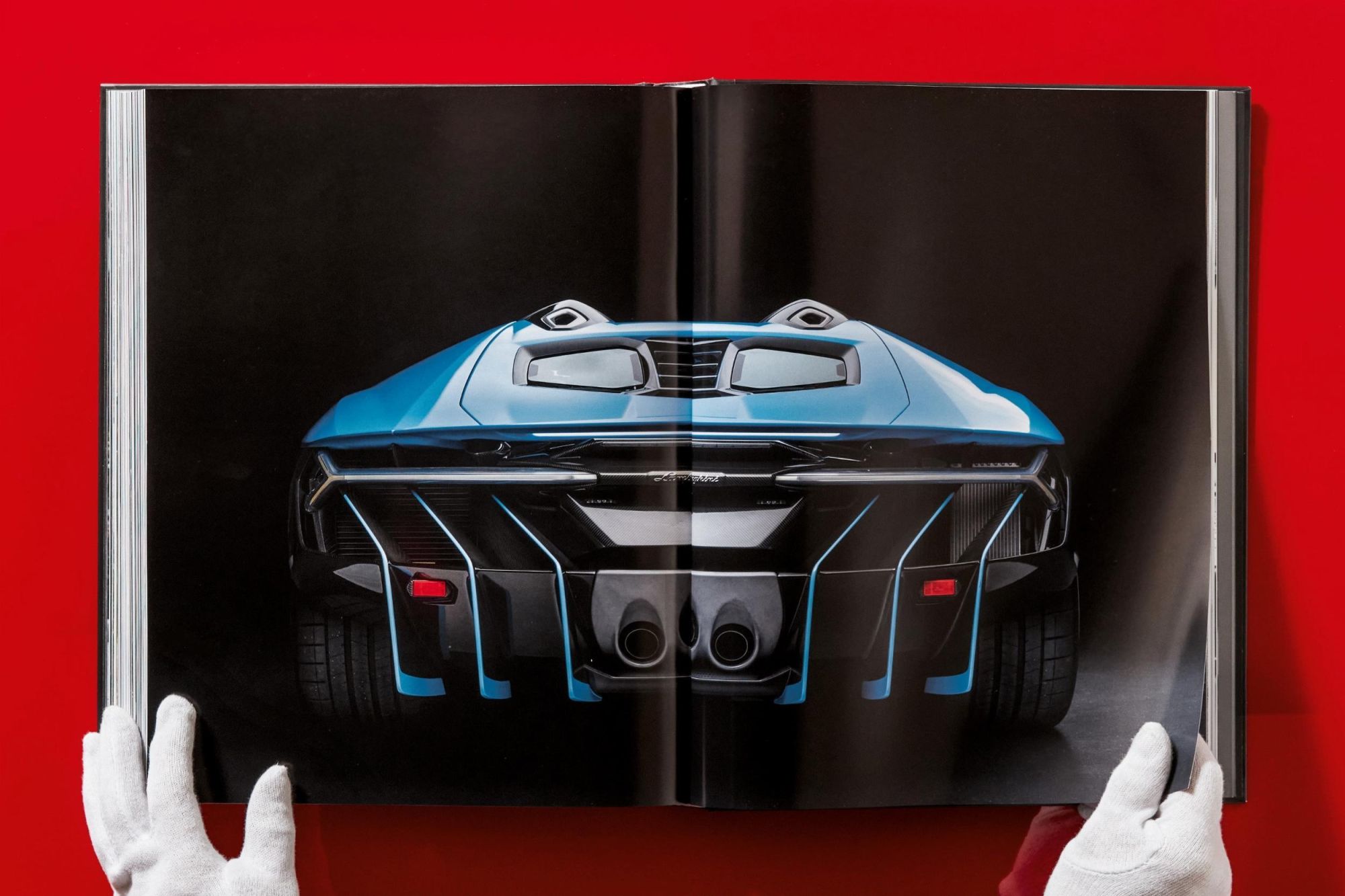 Bild: 9783836584913 | Ultimate Collector Cars | Charlotte &amp; Peter Fiell | Buch | 904 S.