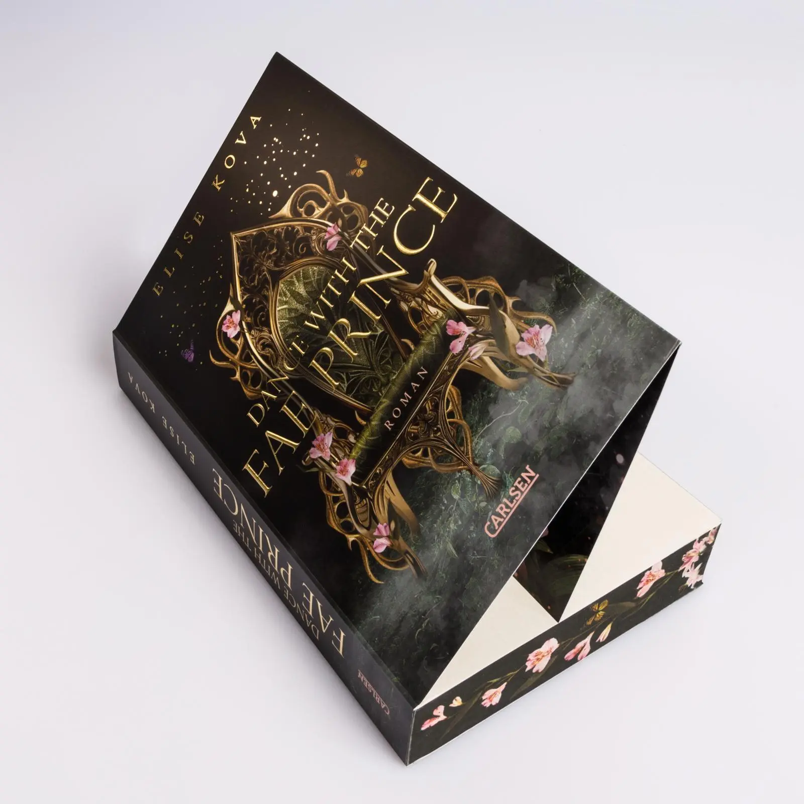 Bild: 9783551585813 | Married into Magic: Dance with the Fae Prince | Elise Kova | Buch