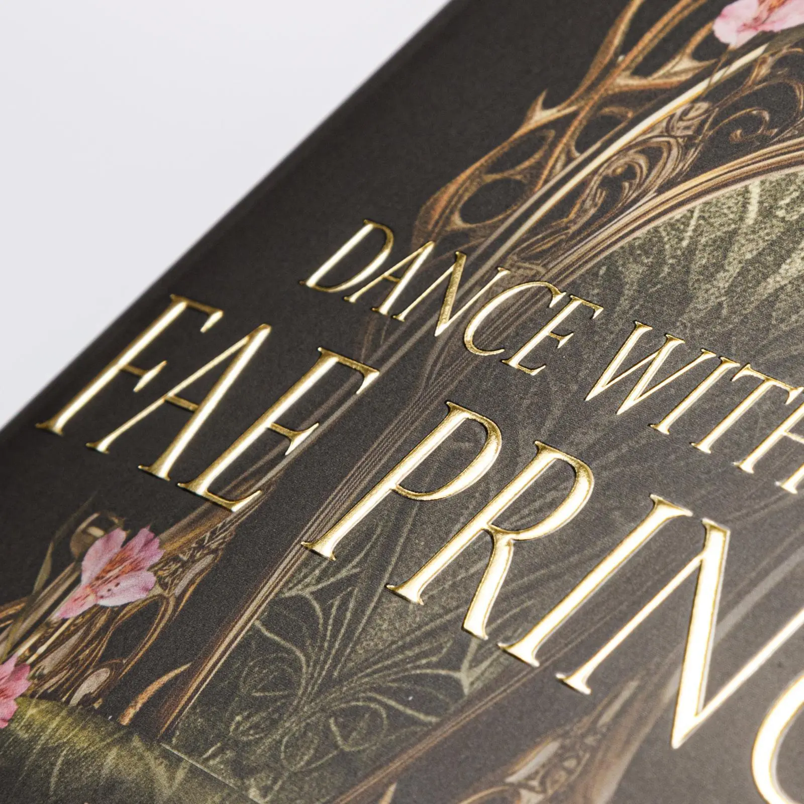 Bild: 9783551585813 | Married into Magic: Dance with the Fae Prince | Elise Kova | Buch