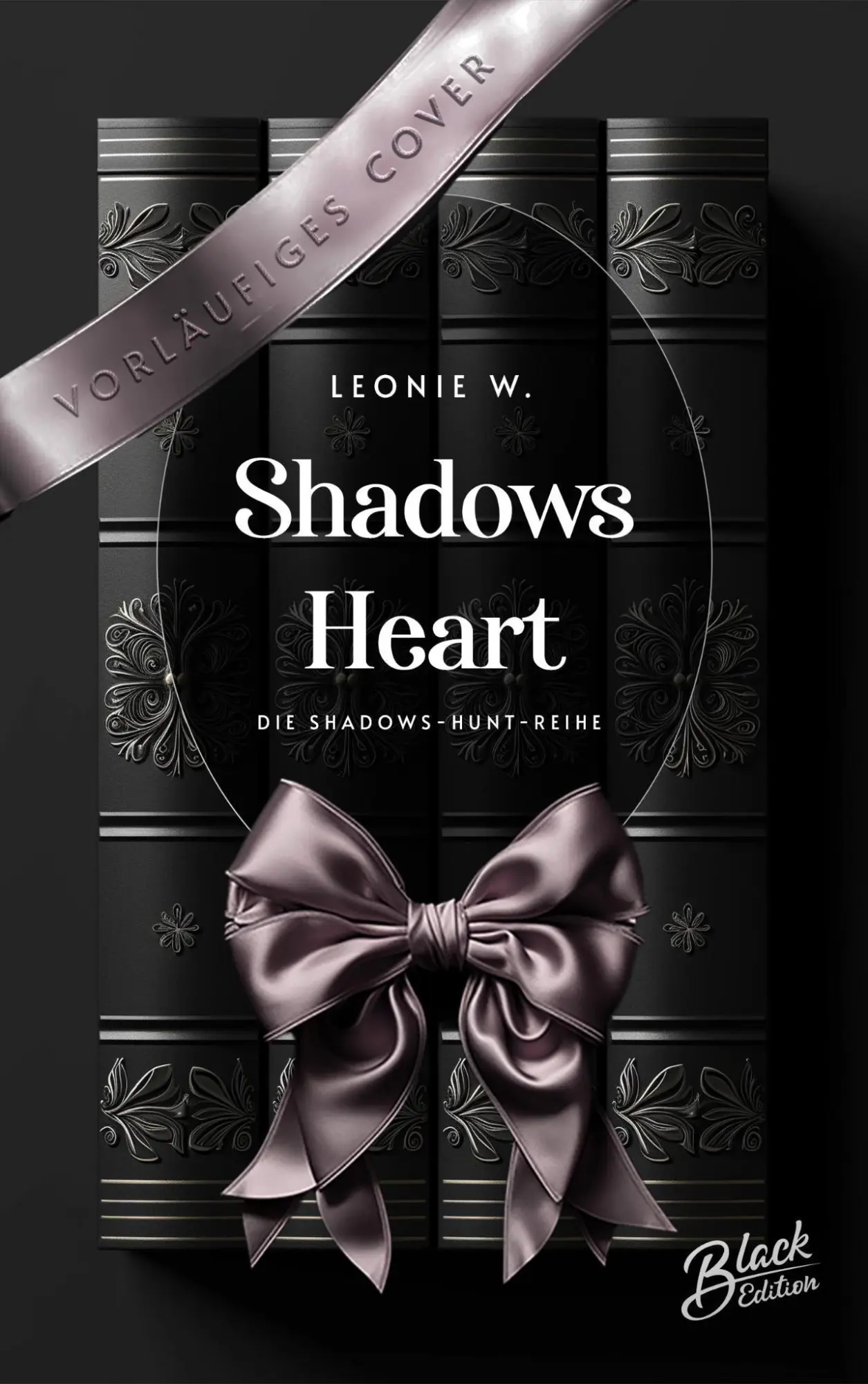 Cover: 9783989426313 | Shadow's Heart | Mit wunderschönem Farbschnitt | Leonie W. | Buch