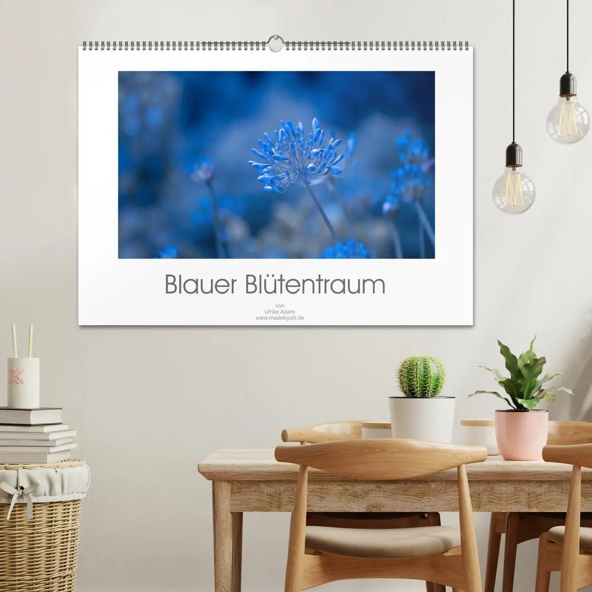 Bild: 9783457816813 | Blauer Blütentraum (Wandkalender 2026 DIN A2 quer), CALVENDO...