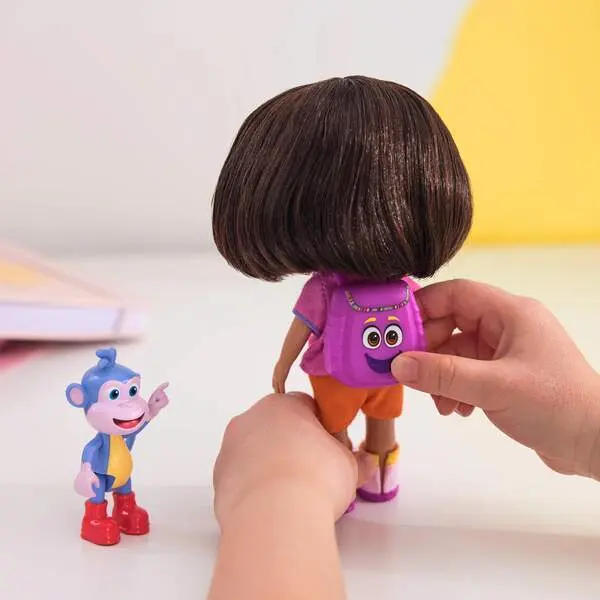 Bild: 681147047013 | DTE Dora - Puppe | Karton | 47013 | Deutsch | 2025 | Spin Master