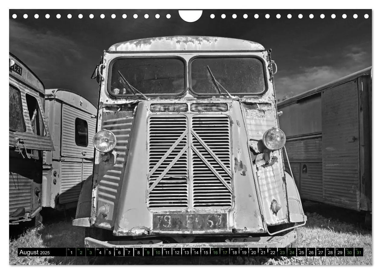 Bild: 9783435217113 | Citroën HY eine Legende in Schwarzweiß (Wandkalender 2025 DIN A4...