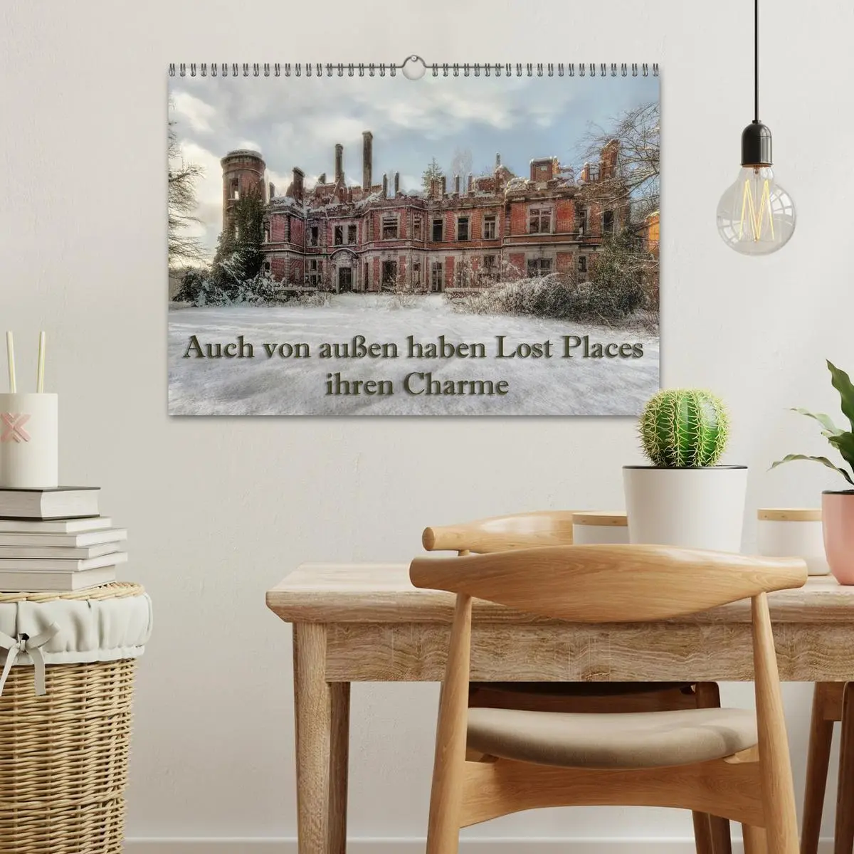 Bild: 9783457898413 | Auch von außen haben Lost Places ihren Charme (Wandkalender 2026...