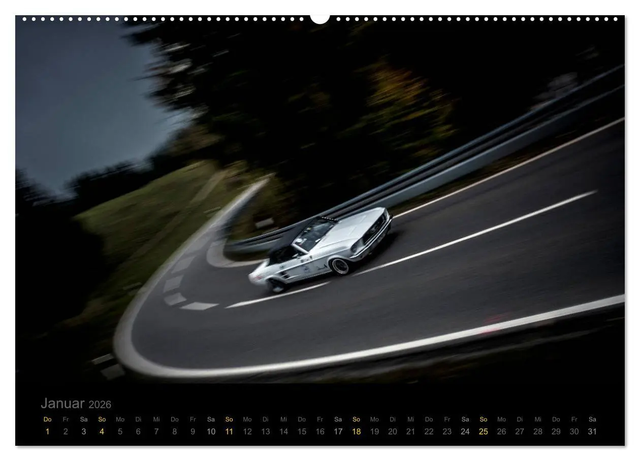 Bild: 9783457749913 | Flying Ford Mustang (Wandkalender 2026 DIN A2 quer), CALVENDO...