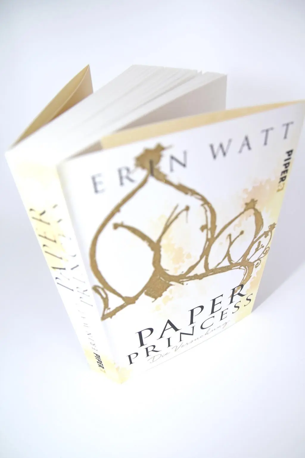 Bild: 9783492060714 | Paper (01) Princess | Erin Watt | Taschenbuch | Paper-Reihe | 384 S.