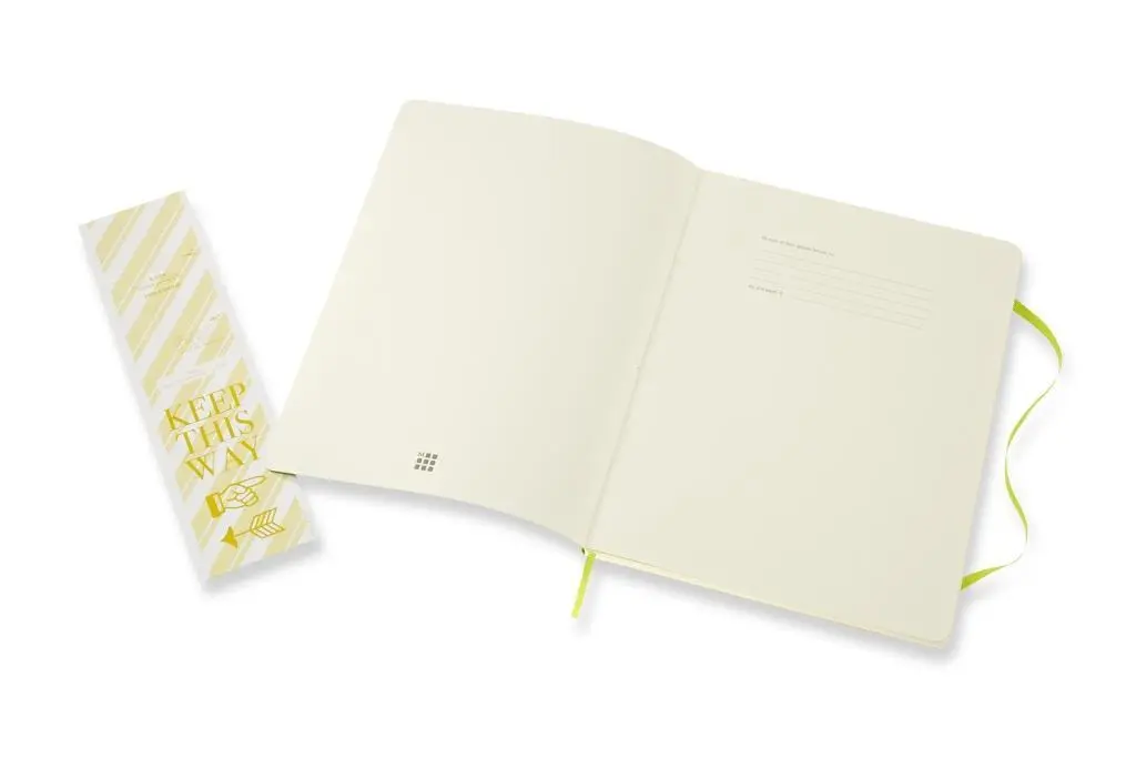 Bild: 8056420851014 | Moleskine Notizbuch XL, Liniert, Weicher Einband, Limetten Grün | 2020