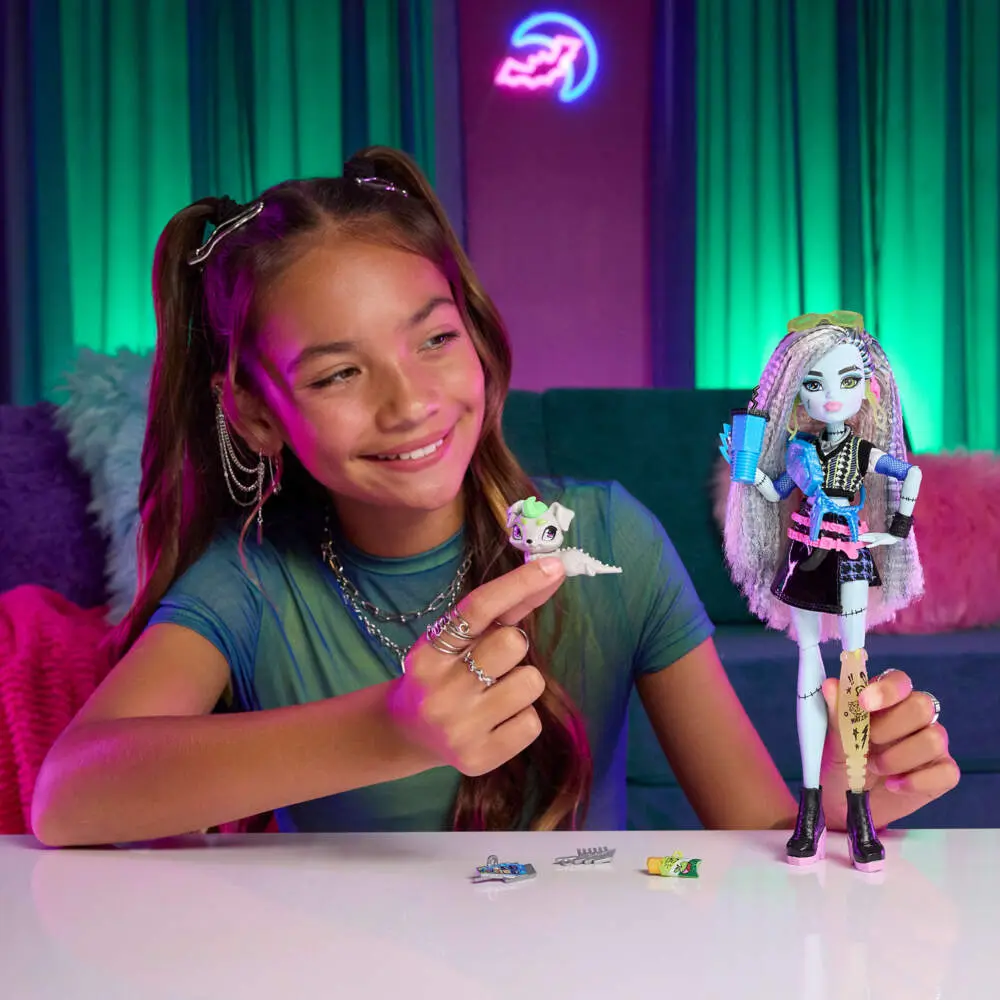 Bild: 194735333714 | Monster High Frankie Puppe | Blister | JHK31 | Deutsch | 2026 | Mattel