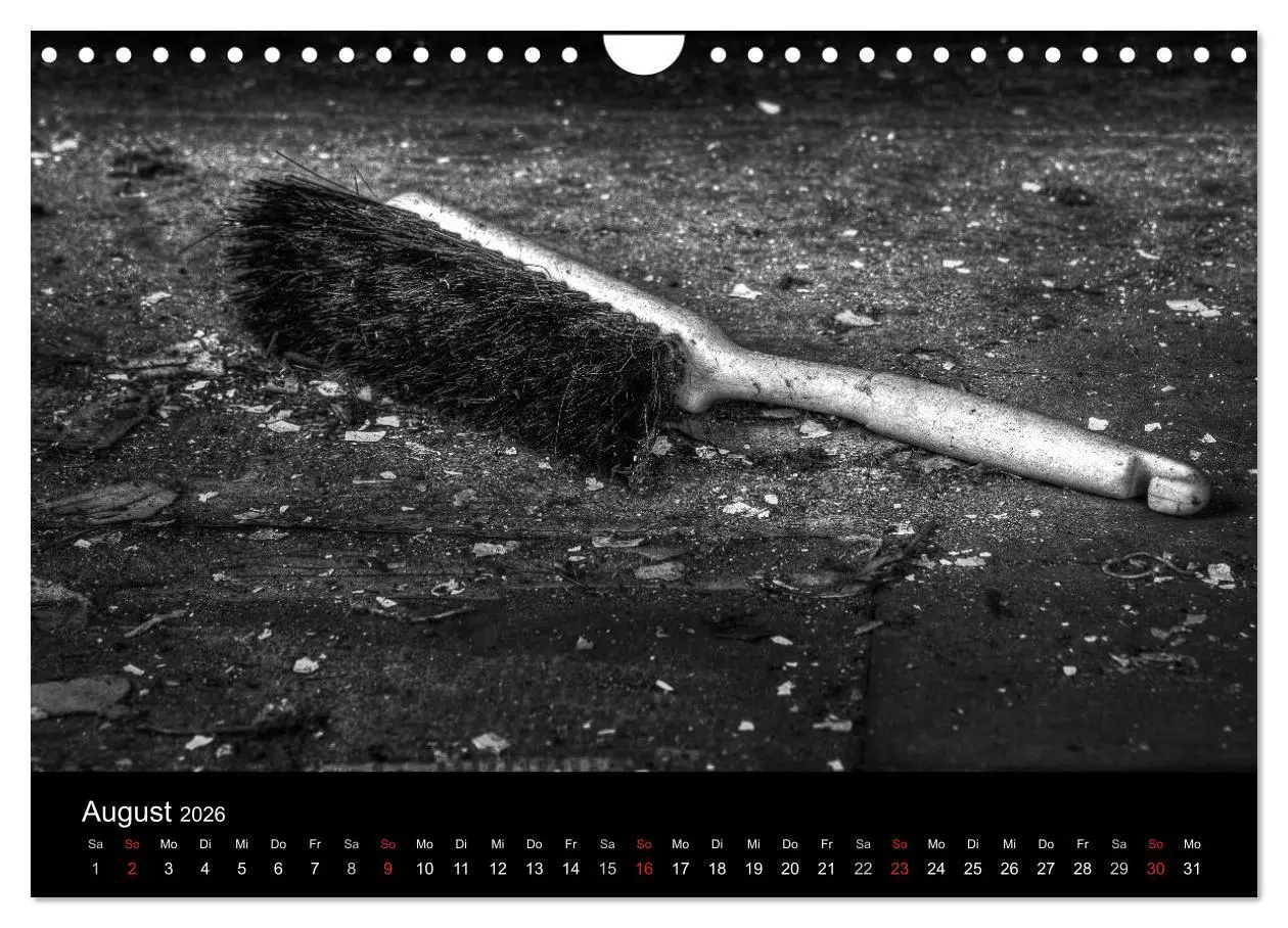 Bild: 9783516053814 | Objekte in schwarz weiss (Wandkalender 2026 DIN A4 quer), CALVENDO...