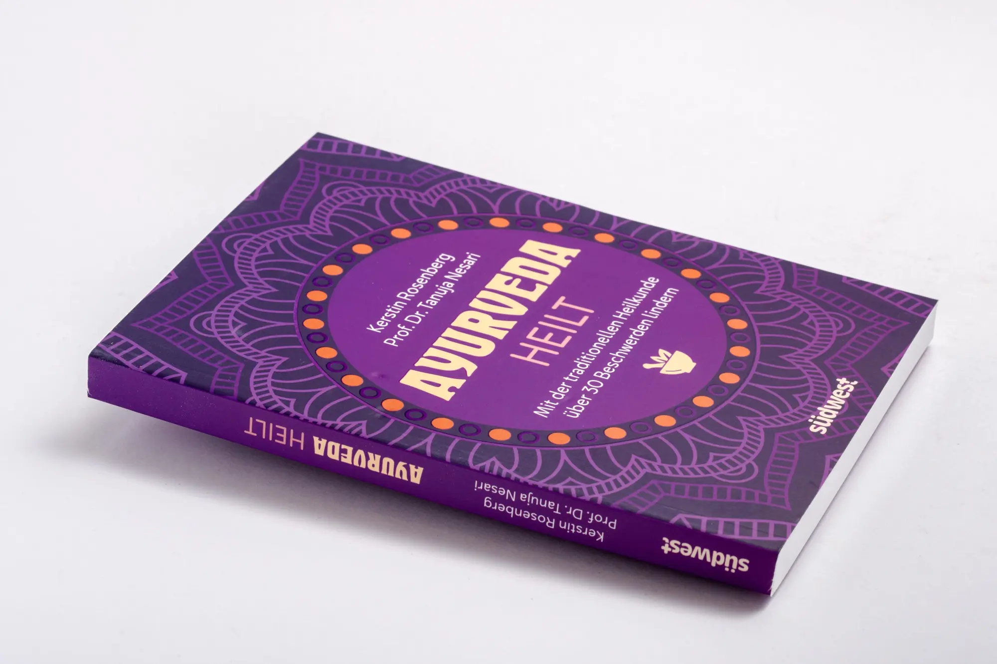 Bild: 9783517103914 | Ayurveda heilt | Kerstin Rosenberg (u. a.) | Taschenbuch | 224 S.
