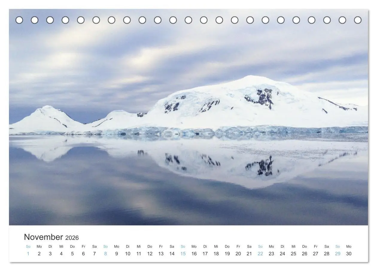 Bild: 9783457654514 | Cold as Ice - Eindrücke aus Arktis und Antarktis (Tischkalender...